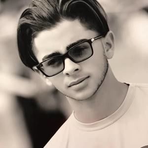 Meet your Posher, Sam